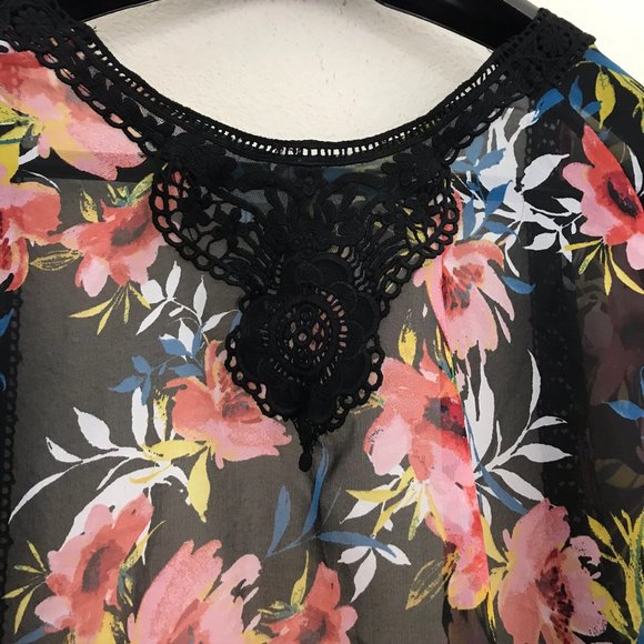 Lane Bryant Plus Size Crochet Overpiece Kimono - Picture 8 of 8